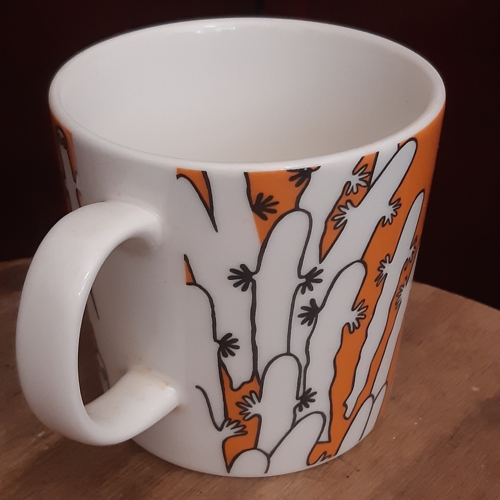 Arabia Finland Orange Moomin Hattifatteners Mug - Picture 8 of 11